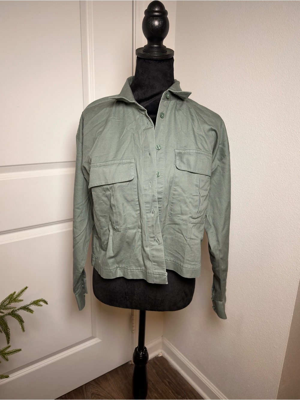 LOFT Lightweight Sage Utility Button-Jacket / BNWT